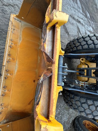 2024 John Deere 544 P