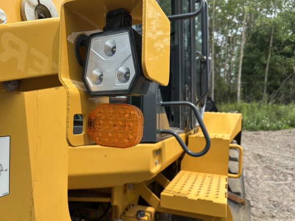 2024 John Deere 544 P