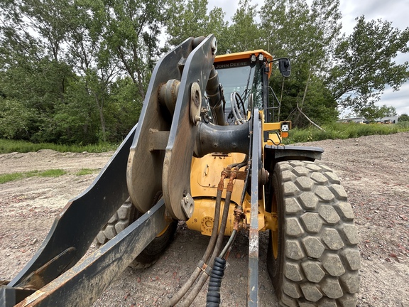 2024 John Deere 544 P