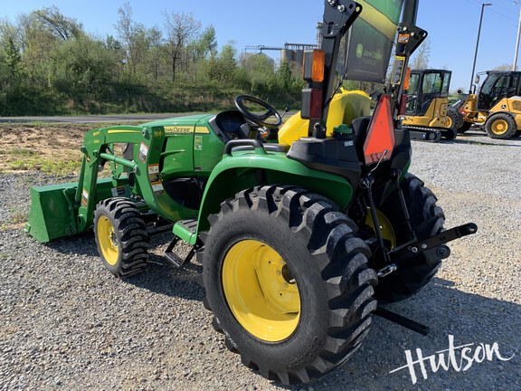 Photo of 2025 John Deere 3032E