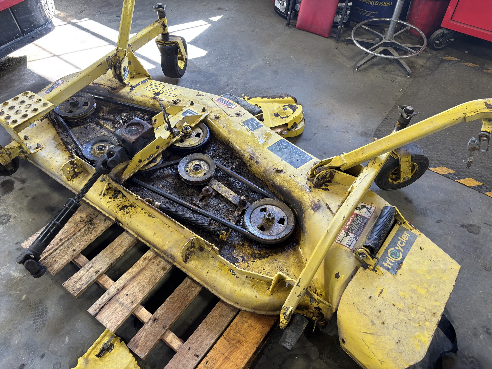 Used 1994 John Deere F932 Commercial Front Mowers at Koenig Equipment in Botkins, OH - PhotoXL13