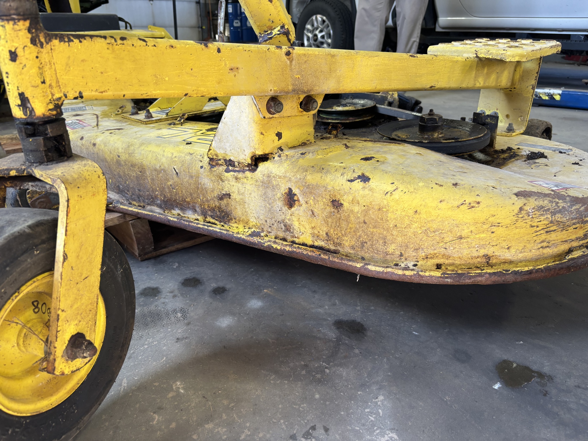 Used 1994 John Deere F932 Commercial Front Mowers at Koenig Equipment in Botkins, OH - PhotoXL16
