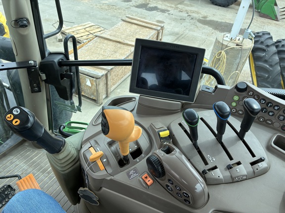 2020 John Deere 6155R (18th thumbnail)
