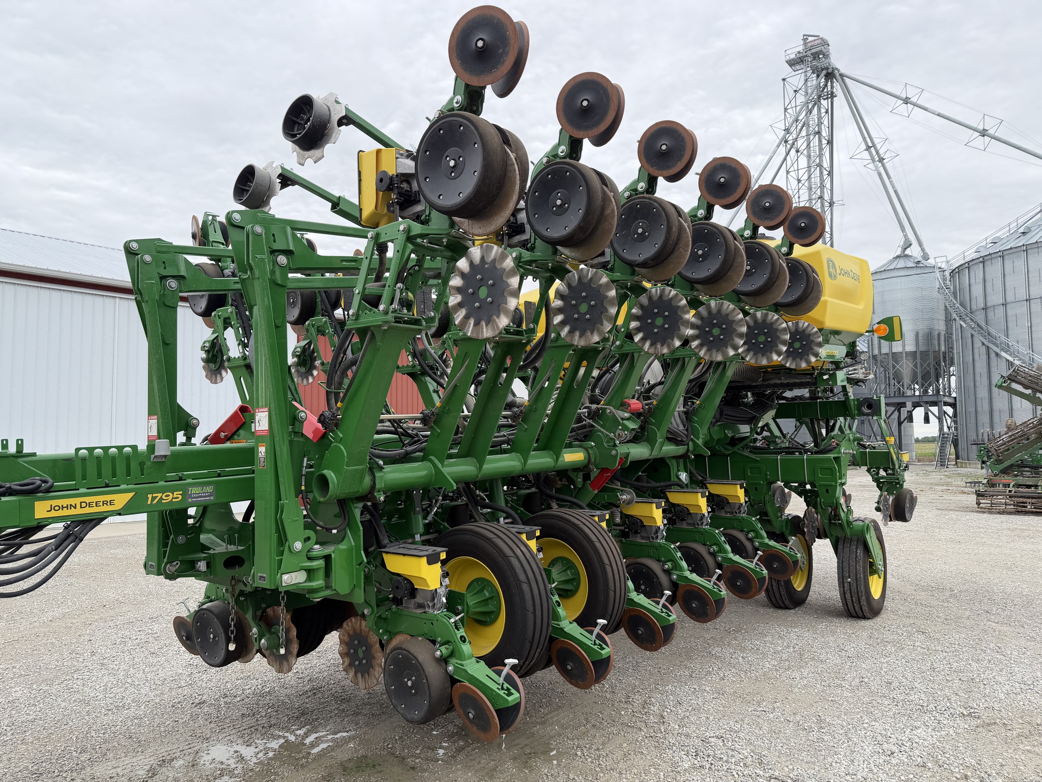 2024 John Deere 1795 Image 1