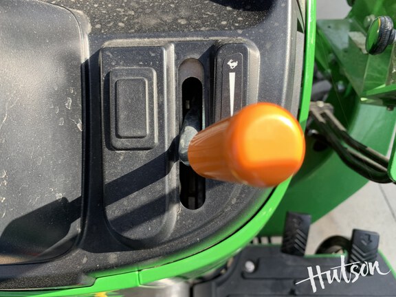Photo of 2022 John Deere 3038E