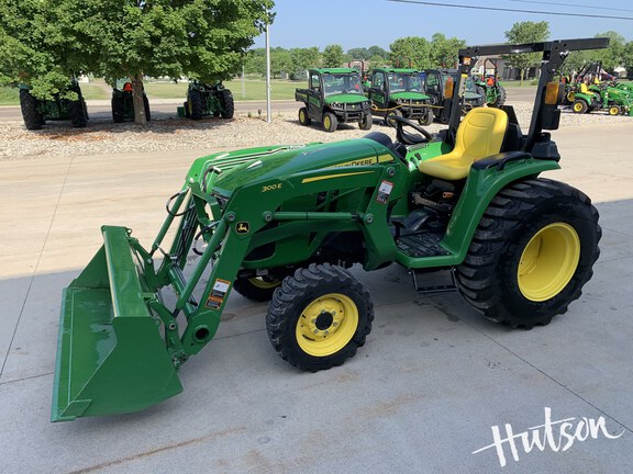 Photo of 2022 John Deere 3038E