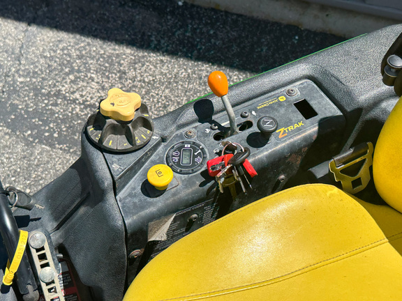 2013 John-Deere Z960R