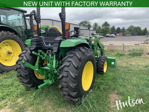 Photo of 2026 John Deere 4052R