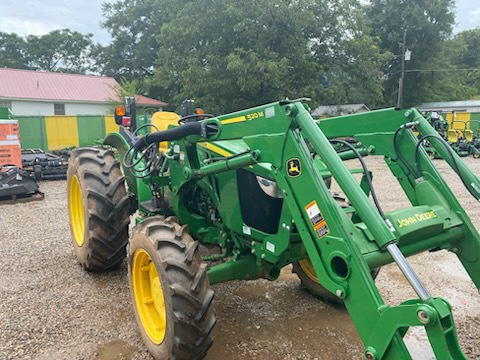 2023 John Deere 5075E