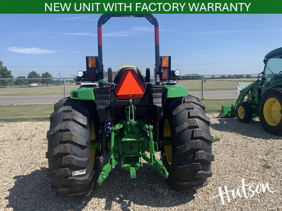 Photo of 2026 John Deere 4052M