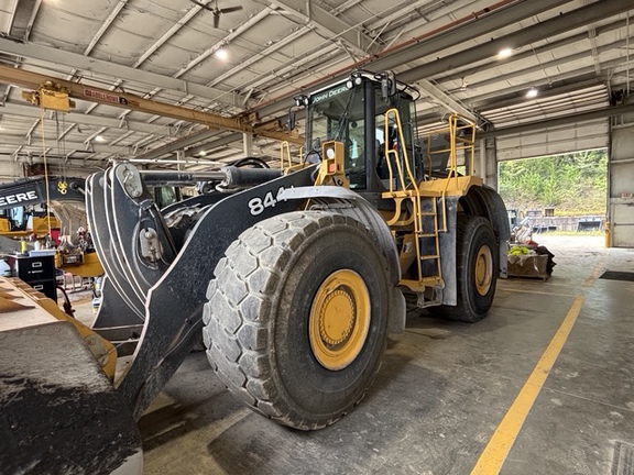2006 John Deere 844J