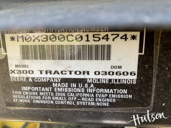 Photo of 2006 John Deere X300