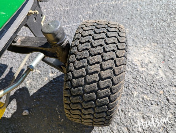 Photo of 2006 John Deere X300
