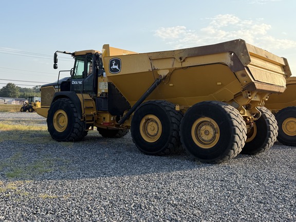 2023 John Deere 460 P