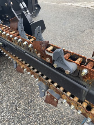2025 Blue Diamond 36" Trencher-5