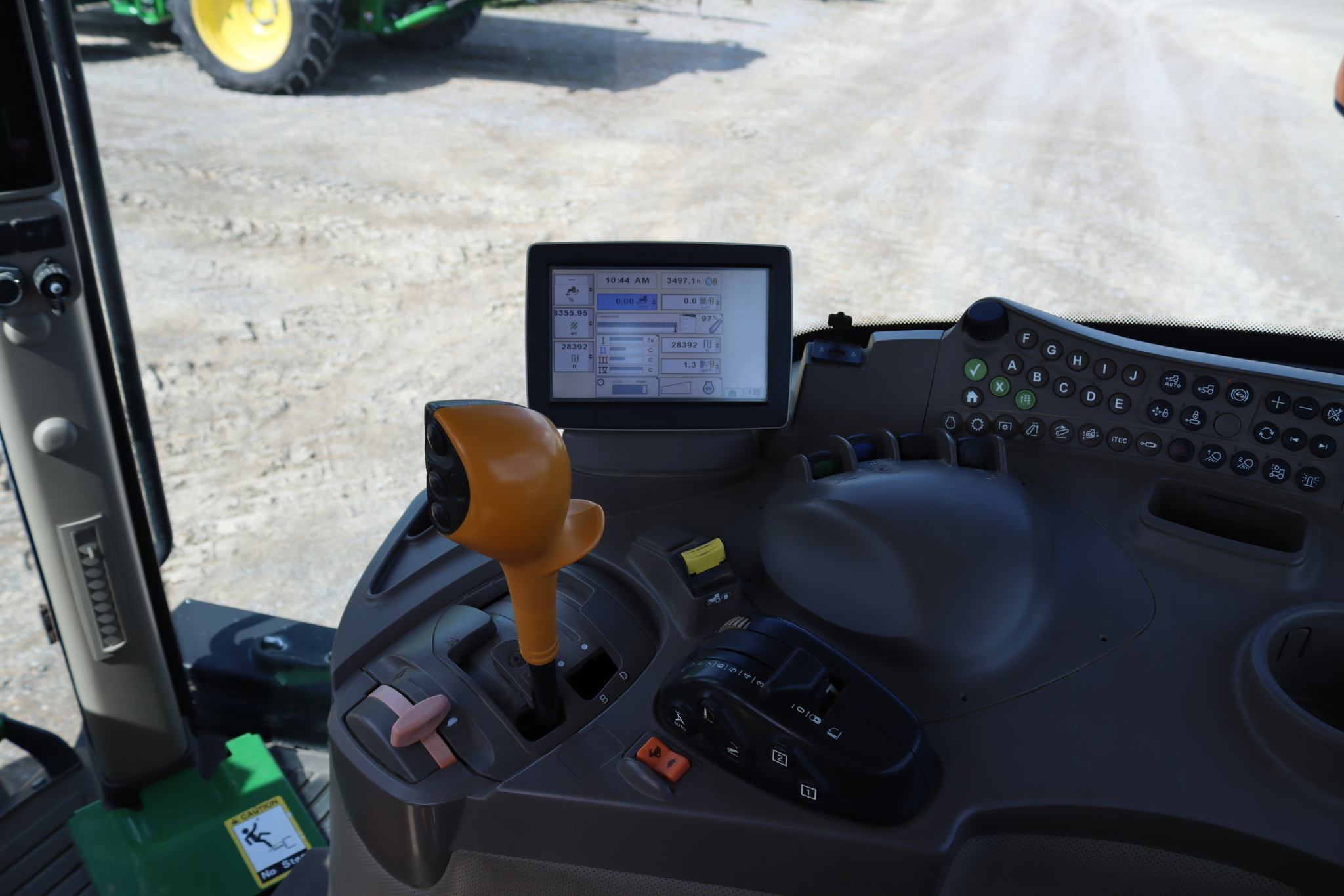 2013 John Deere 7230R Row Crop Tractors