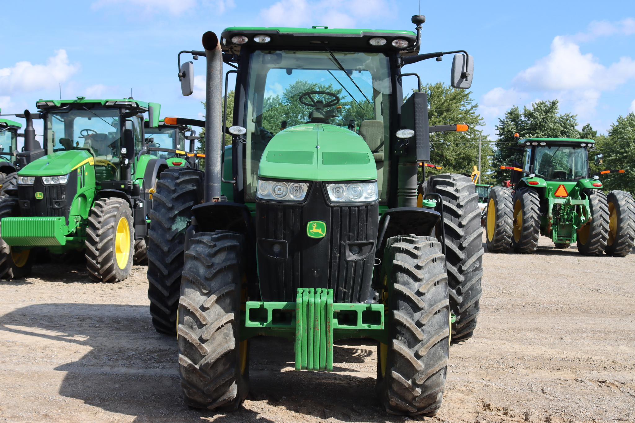 2013 John Deere 7230R Row Crop Tractors