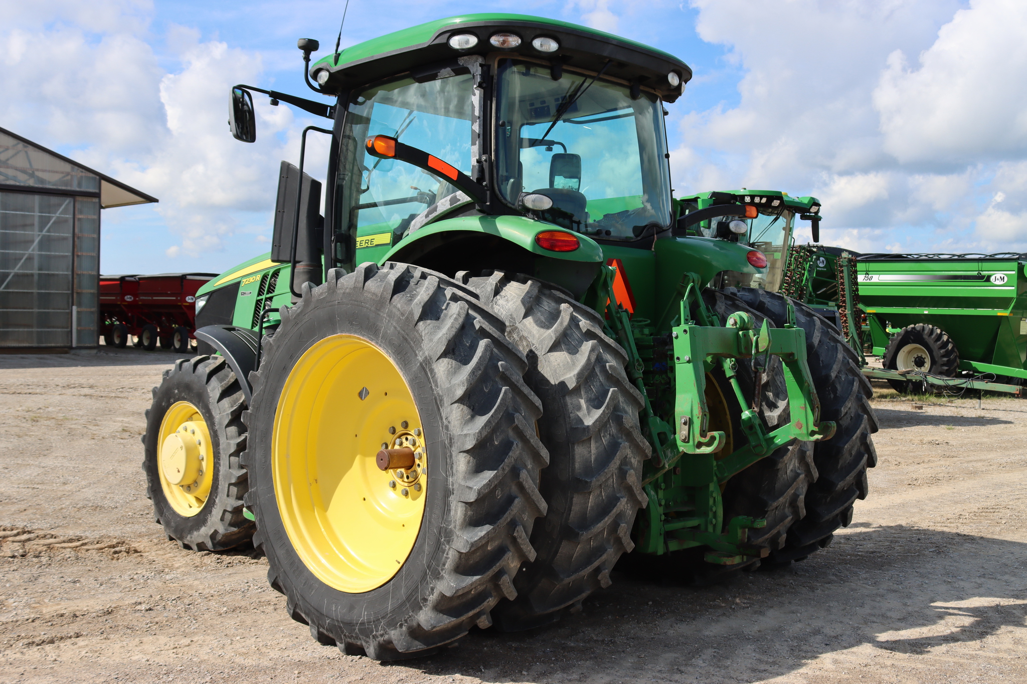 2013 John Deere 7230R Row Crop Tractors