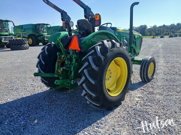 Photo of 2022 John Deere 5045E