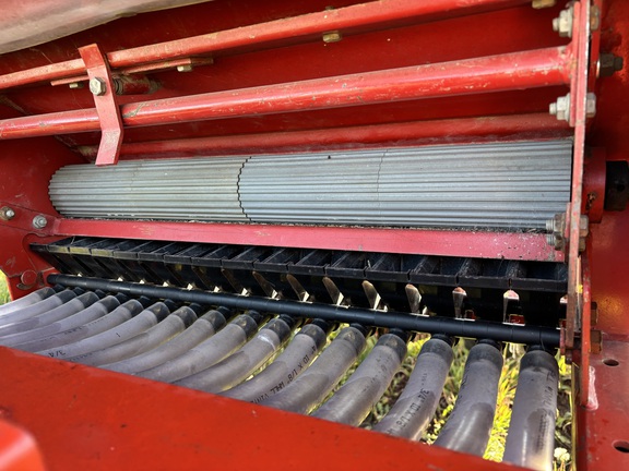 Used 1987 Case 4600 Field Cultivators at Horizon Ag & Turf in Mayerthorpe, AB - Photo16