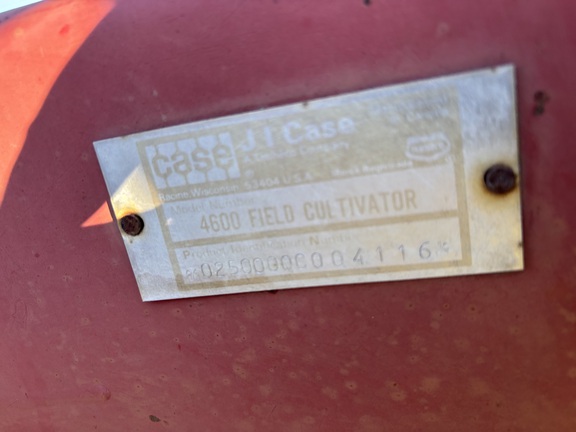 Used 1987 Case 4600 Field Cultivators at Horizon Ag & Turf in Mayerthorpe, AB - Photo2