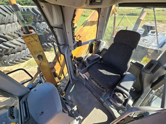 2008 Caterpillar 12M VHP PLUS