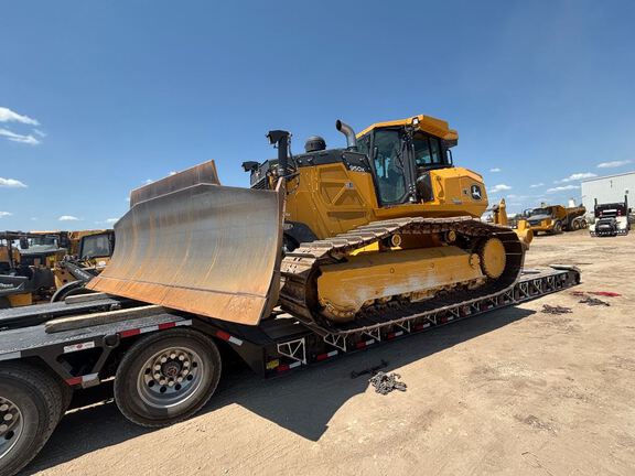 Photo of 2023 John Deere 950K