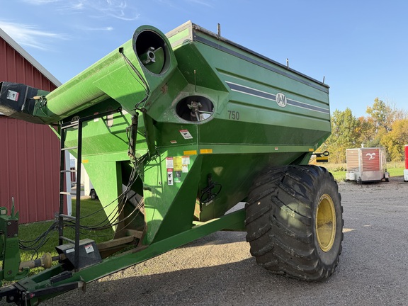 2004 J&M 750 - Photo3