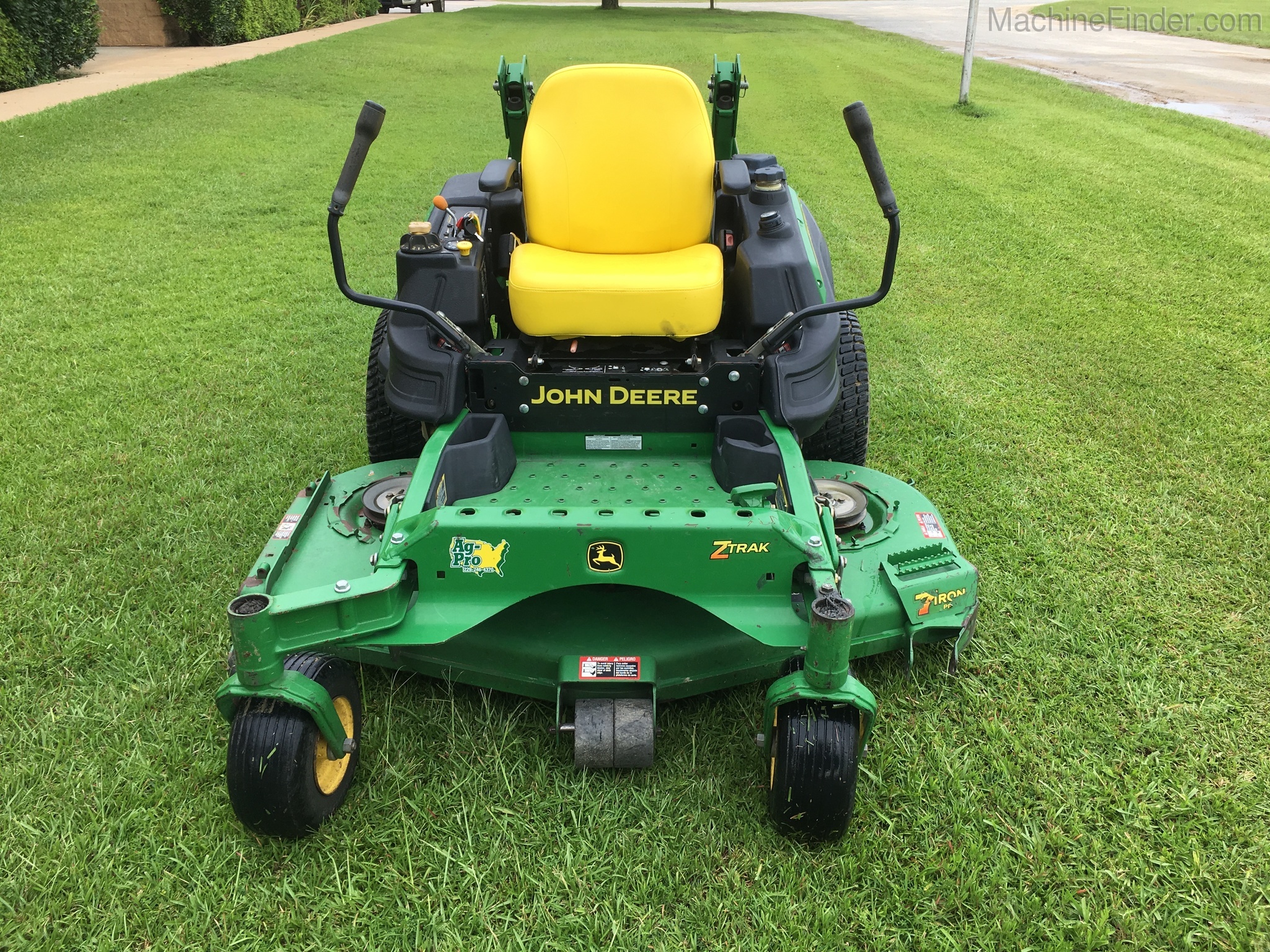 2013 John Deere Z930R Image 3