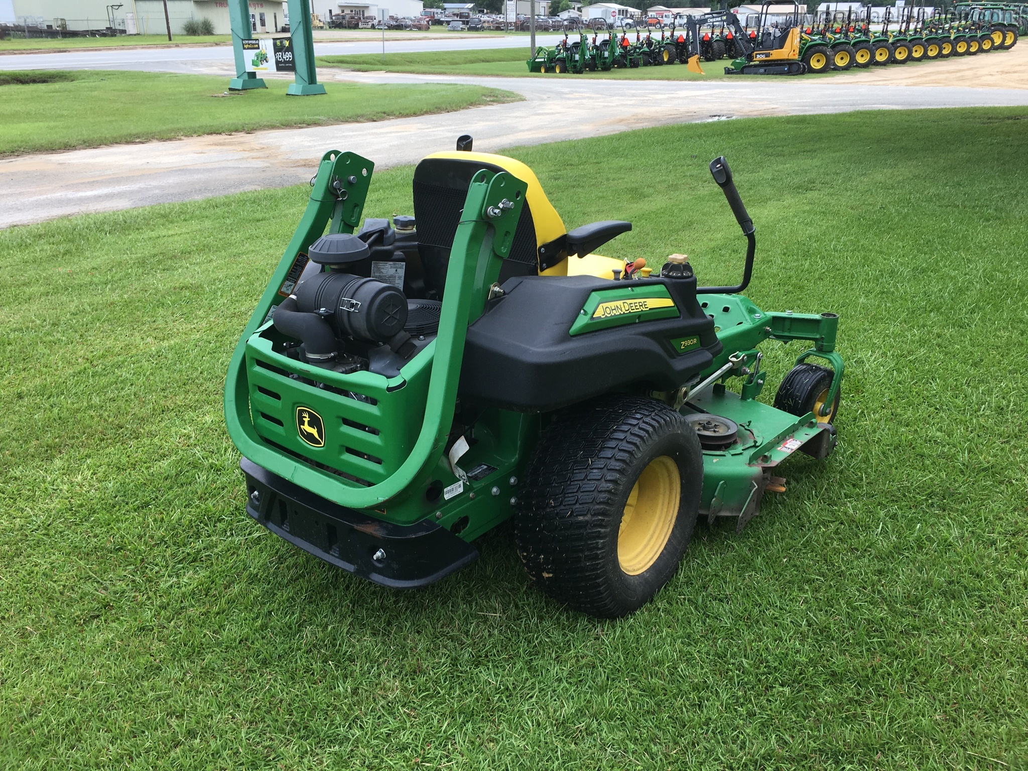 2013 John Deere Z930R Image 5