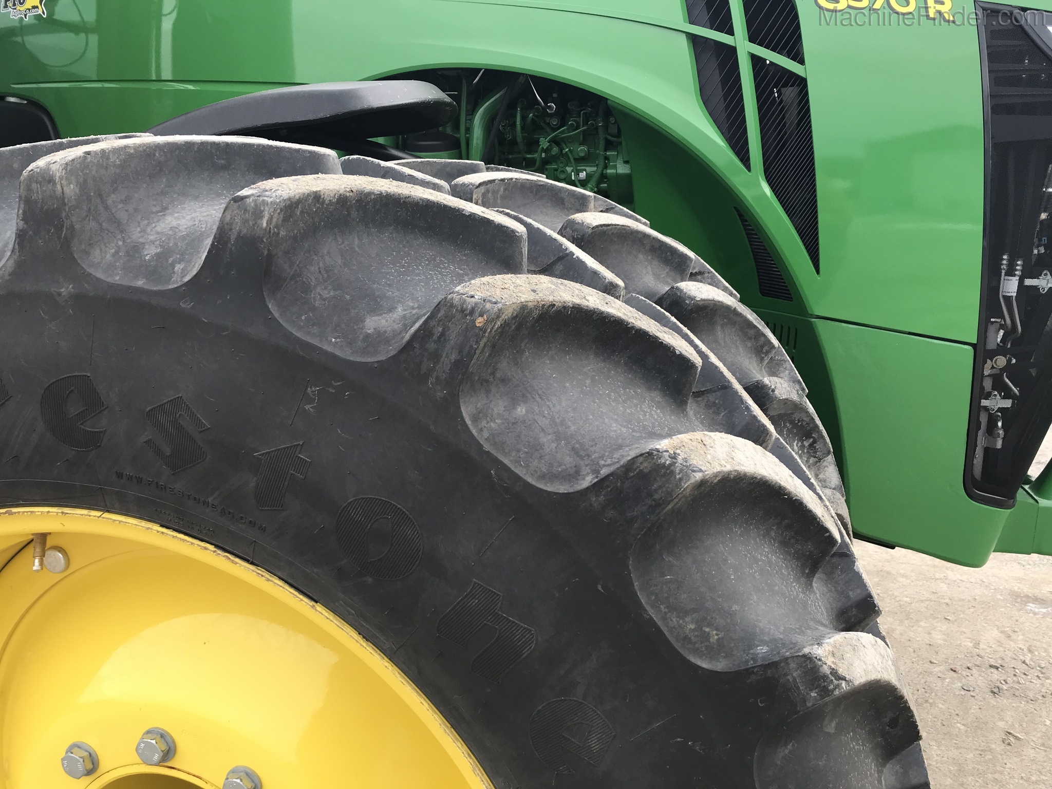 2019 John Deere 8370R Image 9