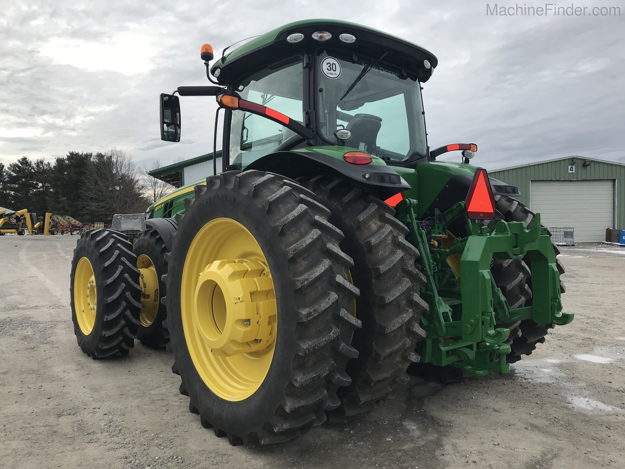 2019 John Deere 8370R Image 5