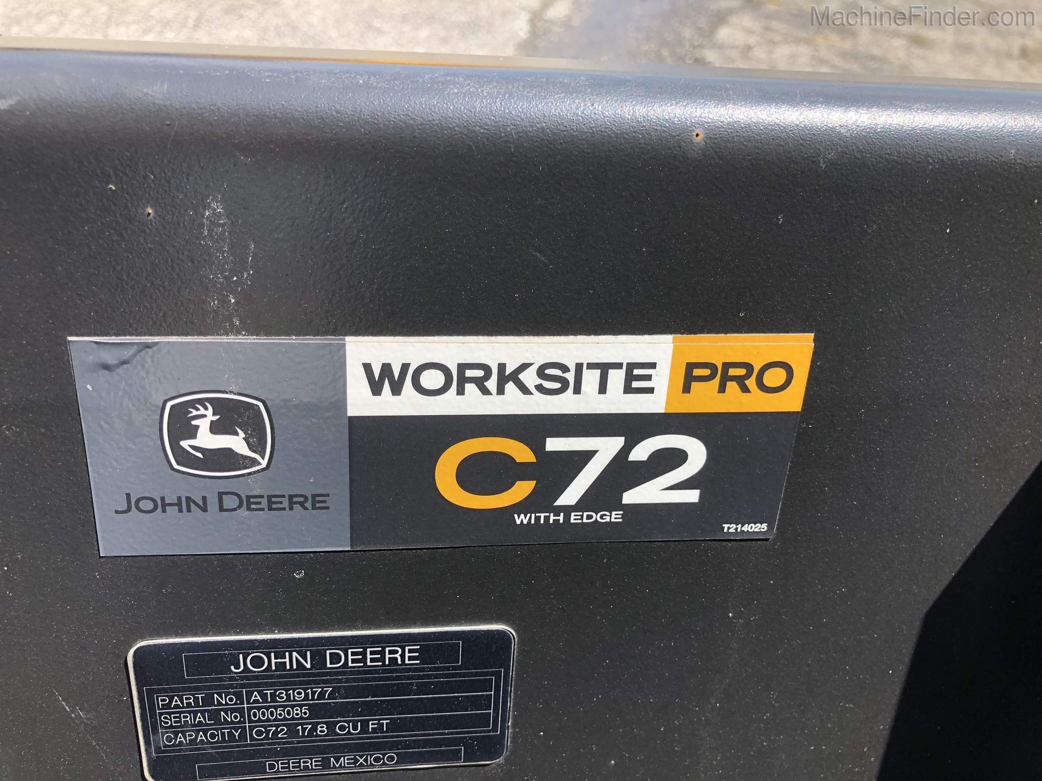 2018 John Deere 320G Image 13