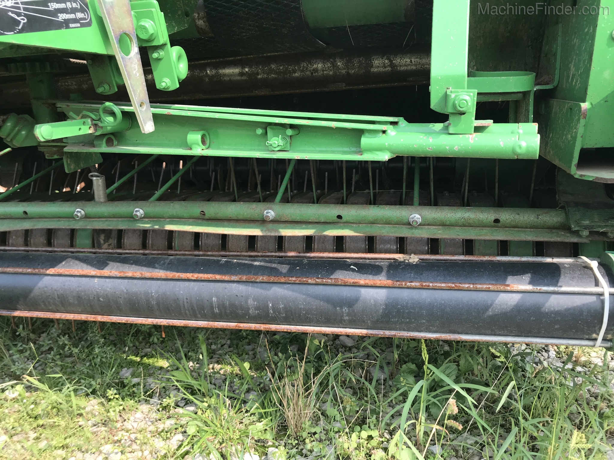 2012 John Deere 568 Image 6