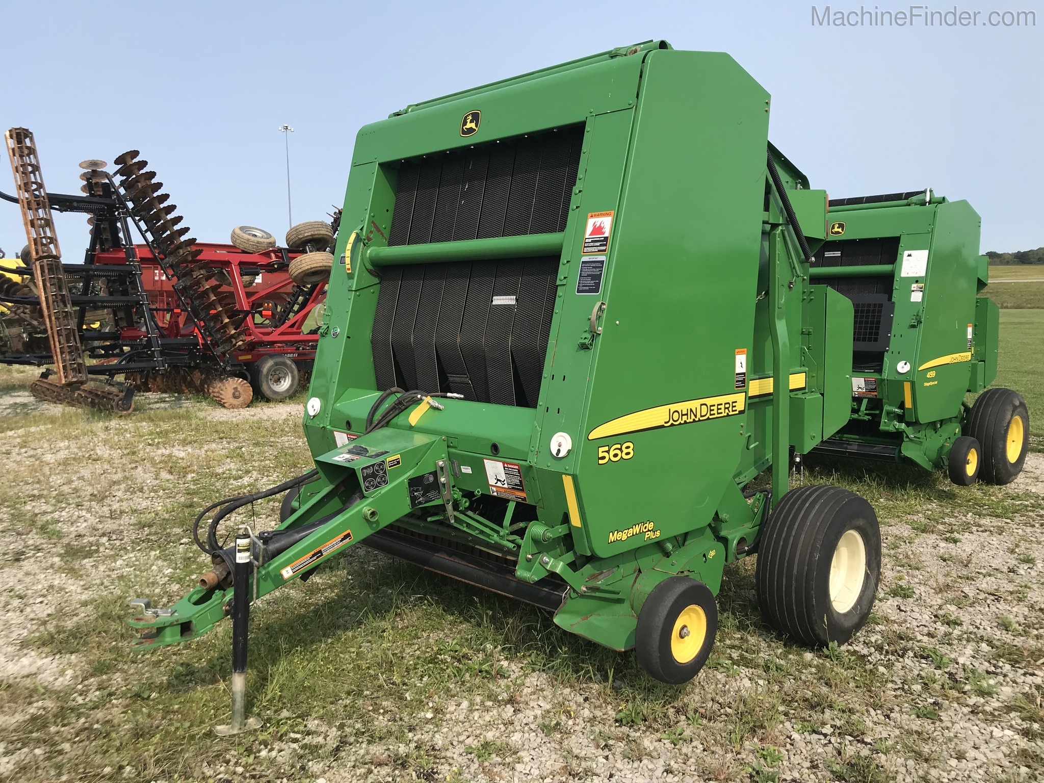 2012 John Deere 568 Image 1