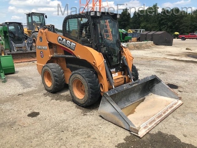 2015 Case SR240 Image 1