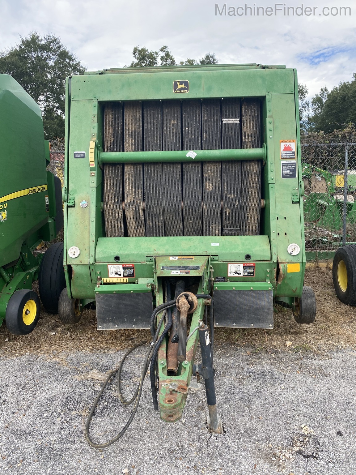 John Deere 566 Image 3