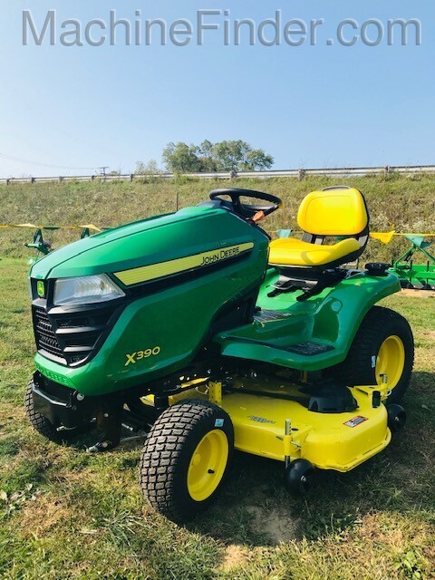 2020 John Deere X390 Image 1