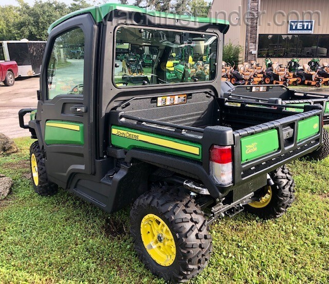 2020 John Deere XUV835R Image 4