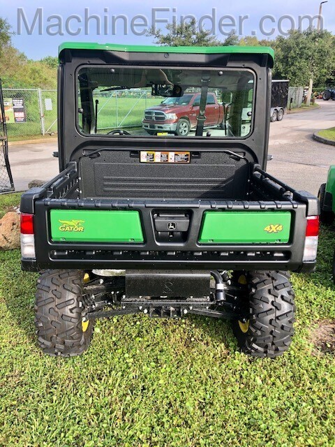2020 John Deere XUV835R Image 5