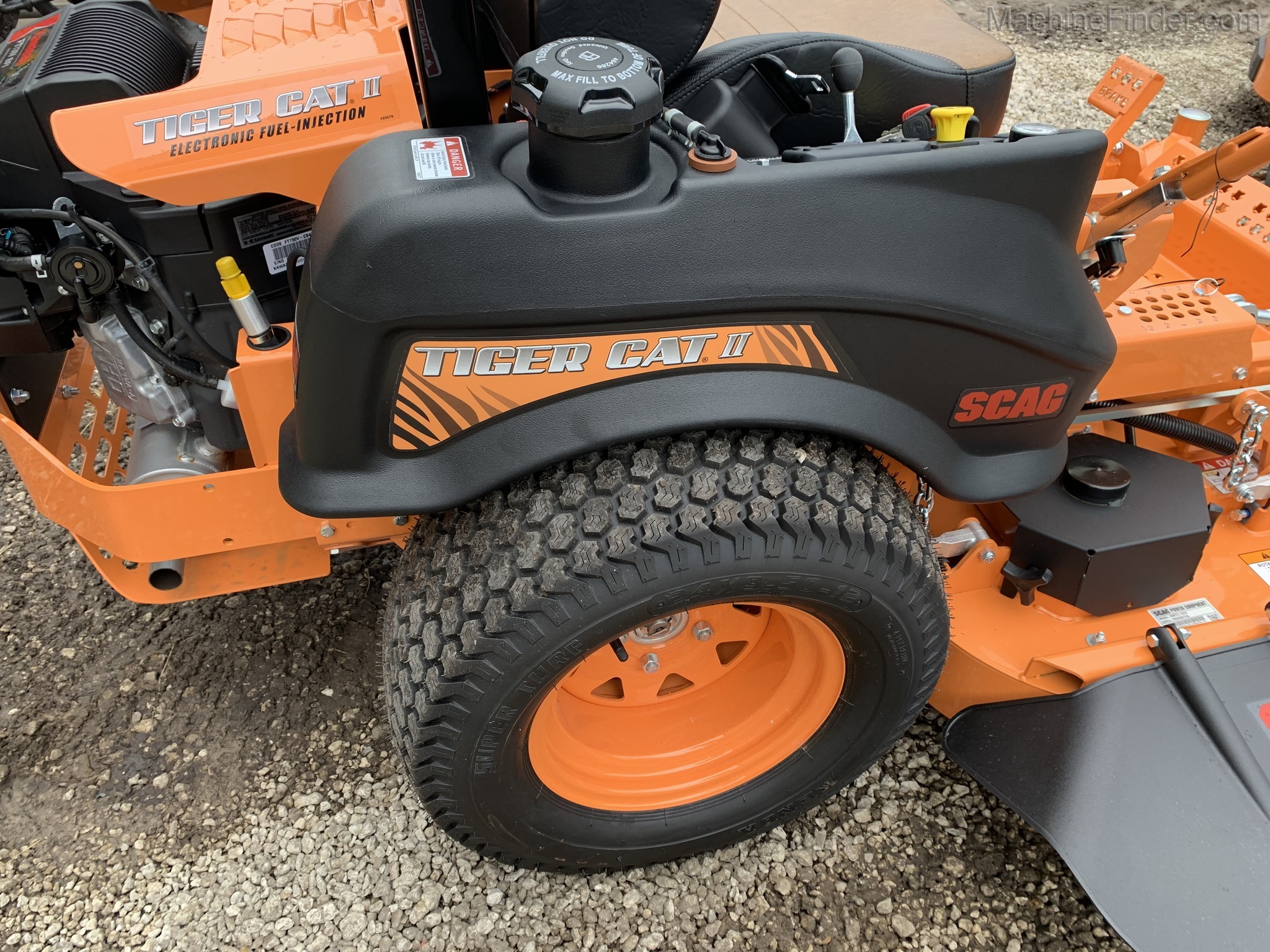 2020 Scag STCII52V-26FTEFI Image 2