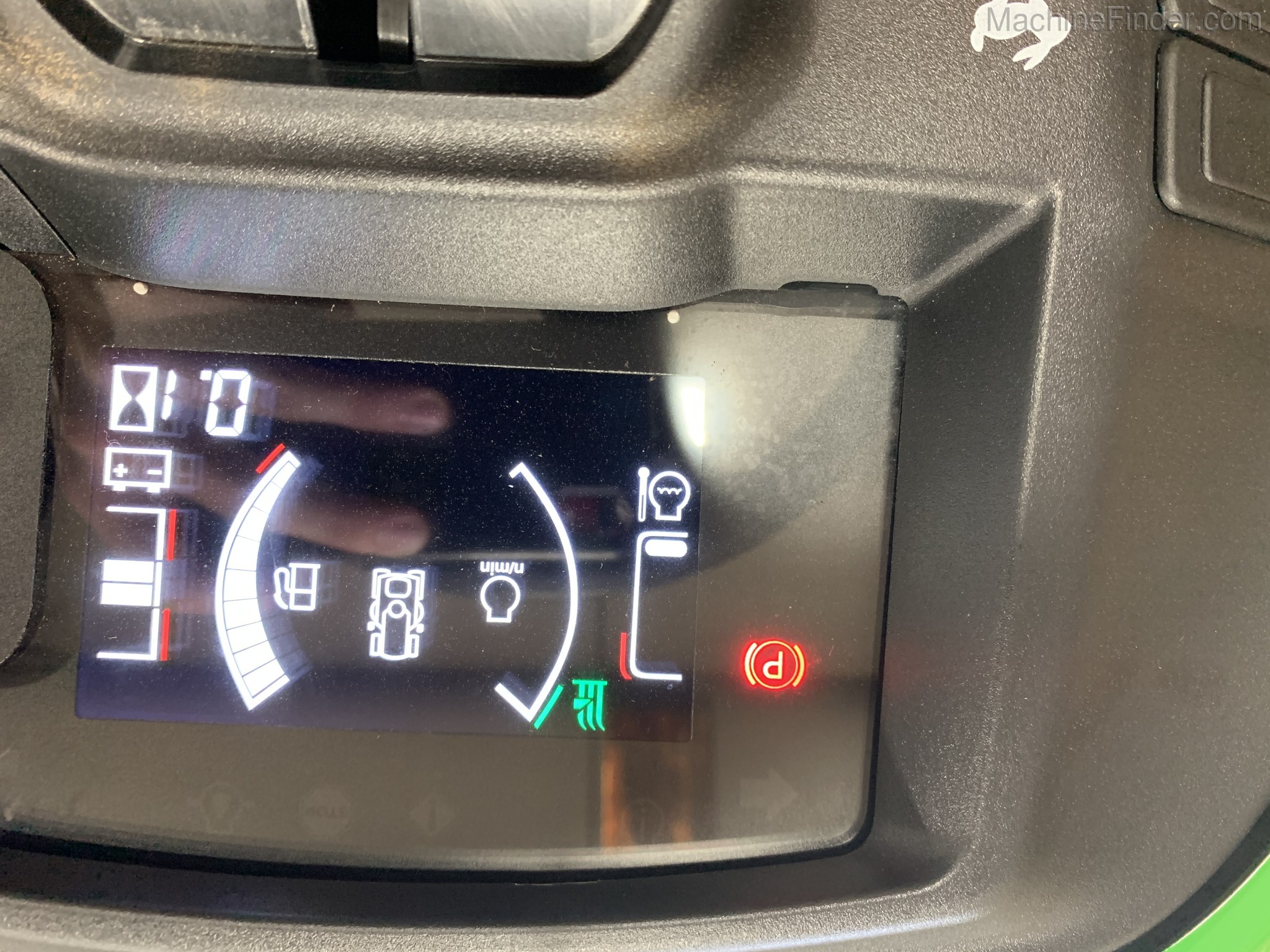 2021 John Deere X730 Image 5