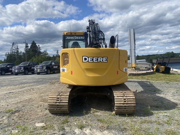 2017 John Deere 135G