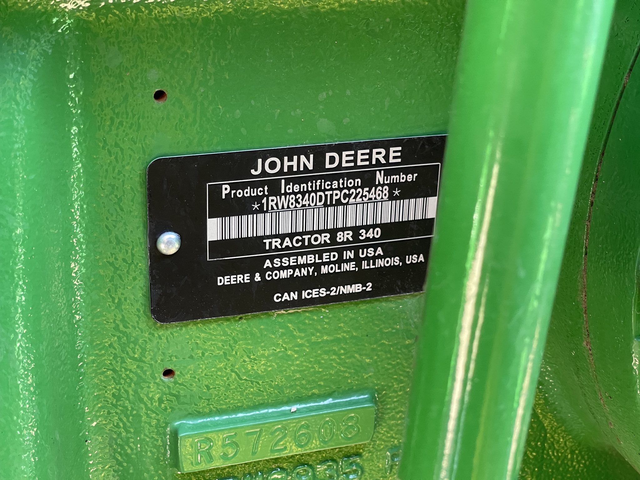  2023 John Deere 8R 340 at Heritage Tractor in Galesburg, IL