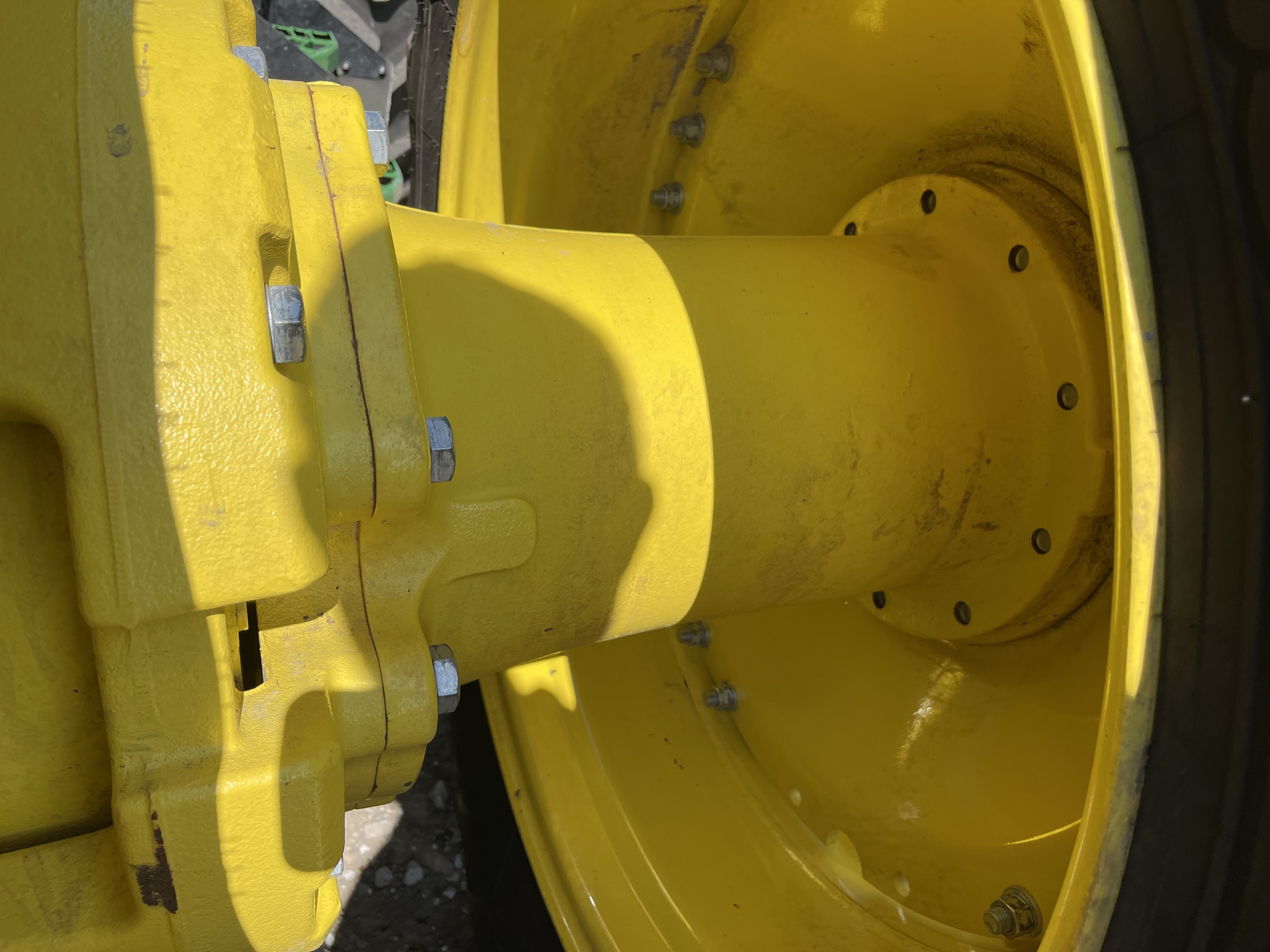  2023 John Deere 8R 340 at Heritage Tractor in Galesburg, IL