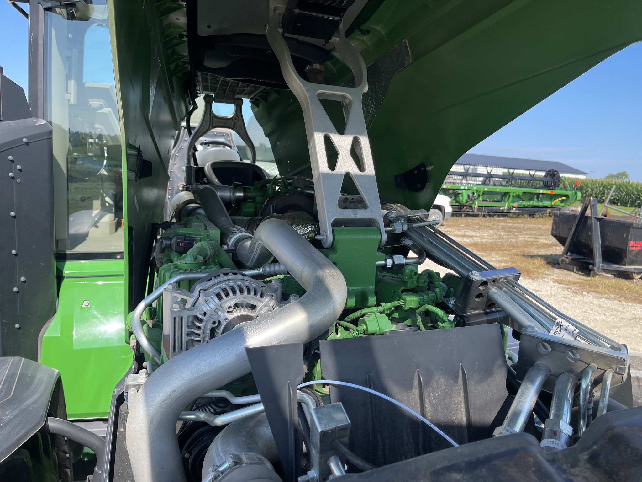  2023 John Deere 8R 340 at Heritage Tractor in Galesburg, IL