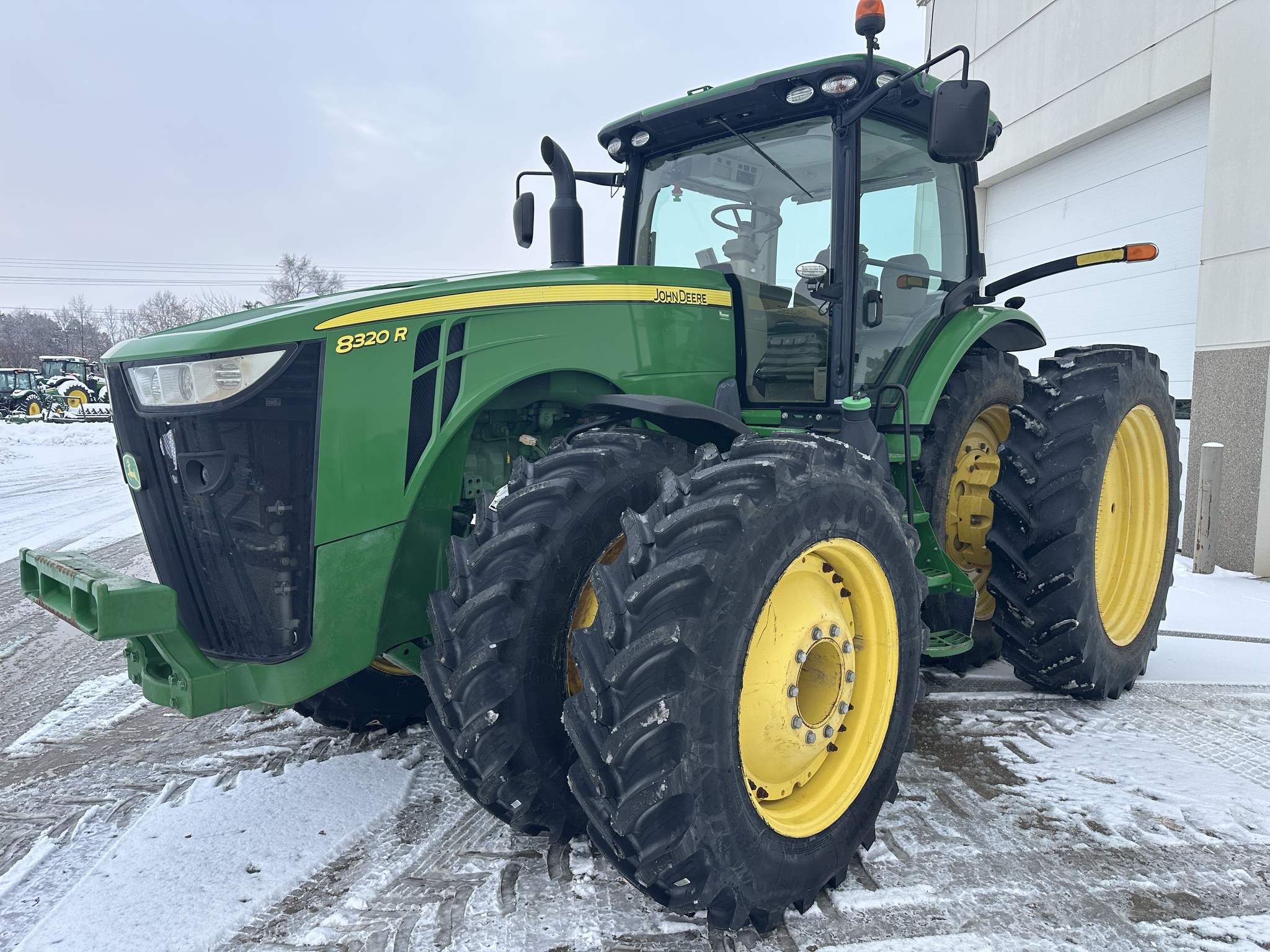 2014 John Deere 8320R Image 7