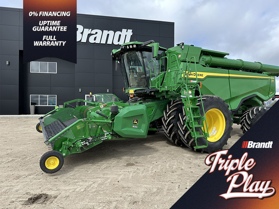 Photo of a 2023 John Deere X9 1100