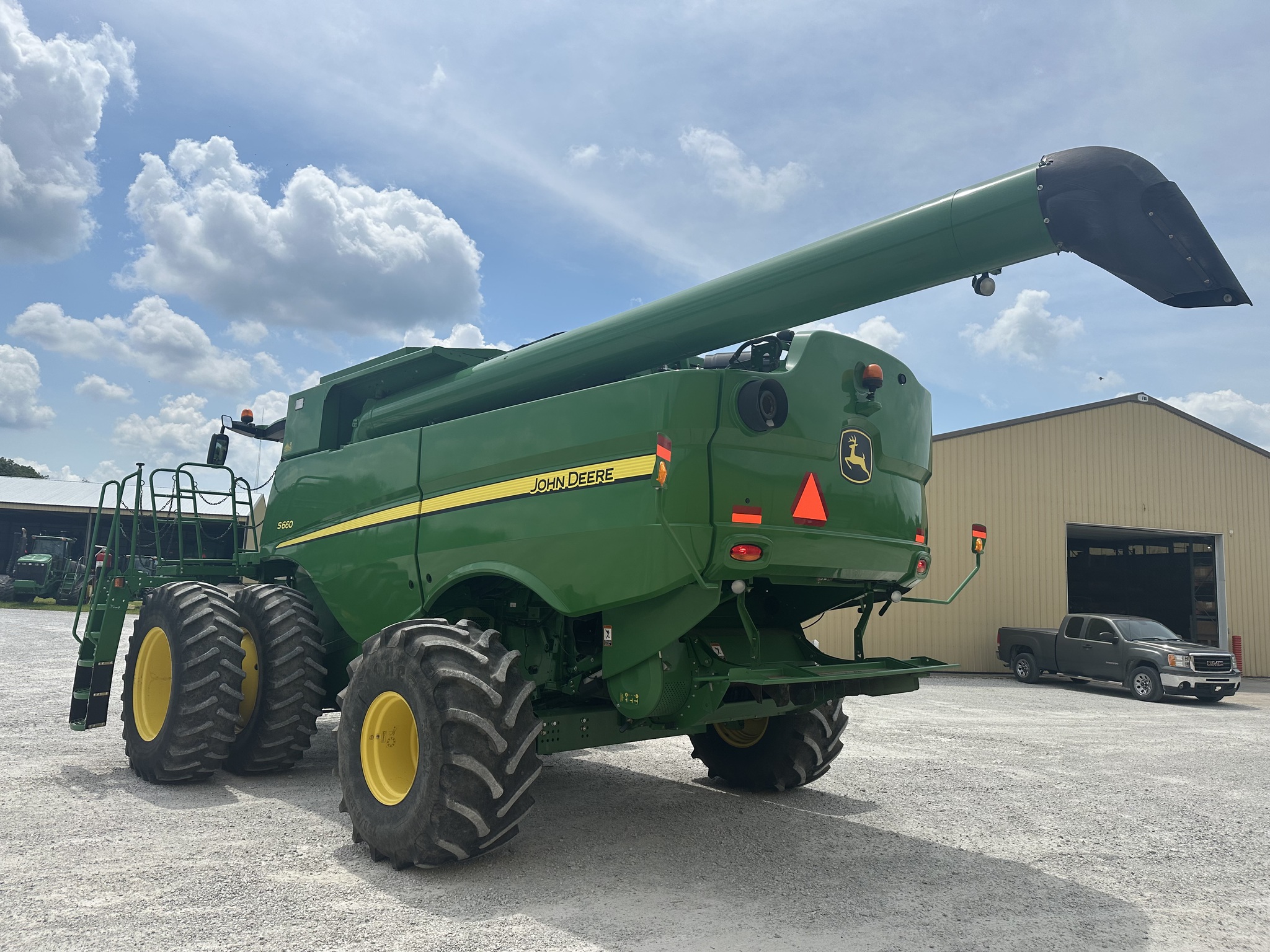 2014 John Deere S660 Image 5