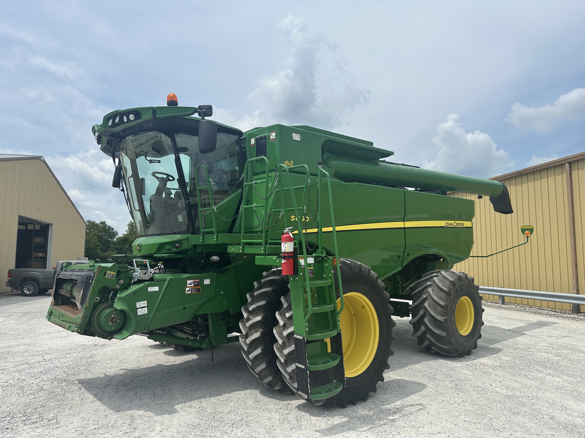 2014 John Deere S660 Image 7